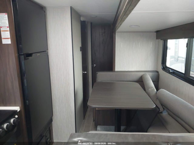 Продаж на аукціоні авто 2020 Forest River Grey W, vin: 4X4TCKE26LX143695, номер лоту: 46029793