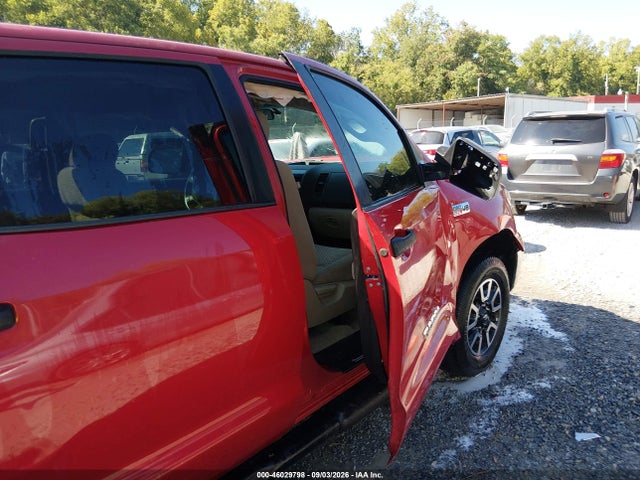 2011 Toyota Tundra Grade 5.7l V8 მანქანა იყიდება აუქციონზე, vin: 5TFDY5F11BX162026, აუქციონის ნომერი: 46029798