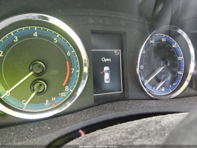 46029807 :رقم المزاد ، 2T1BURHE4JC096871 vin ، 2018 Toyota Corolla Xse مزاد بيع