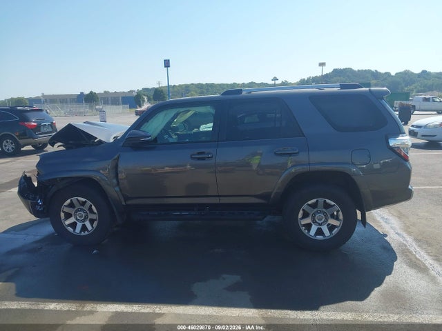 Продажа на аукционе авто 2016 Toyota 4runner Trail Premium, vin: JTEBU5JR8G5327181, номер лота: 46029870
