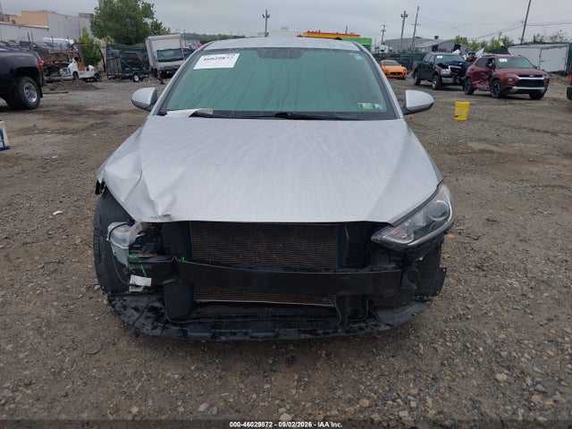 Hyundai ELANTRA SEL 2018 5NPD84LFXJH332338 Image 11