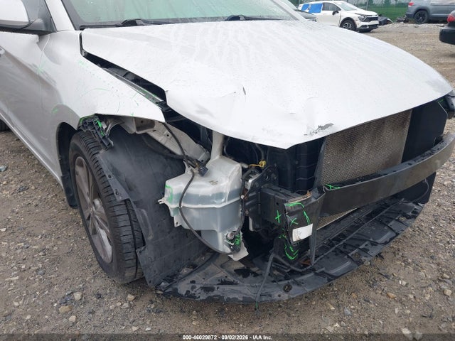 Hyundai ELANTRA SEL 2018 5NPD84LFXJH332338 Image 16