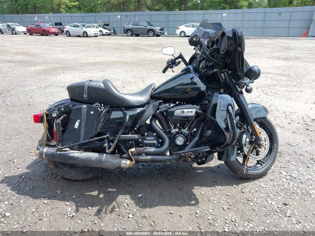 2022 Harley-davidson Flhtk მანქანა იყიდება აუქციონზე, vin: 1HD1KEF16NB601967, აუქციონის ნომერი: 46029882