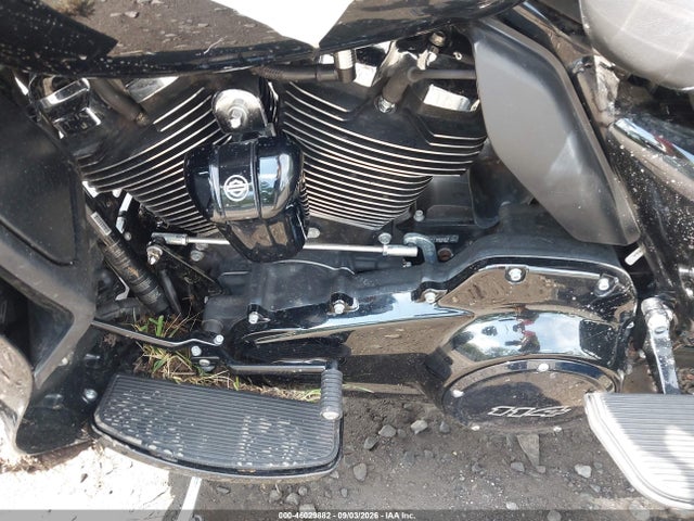 2022 Harley-davidson Flhtk მანქანა იყიდება აუქციონზე, vin: 1HD1KEF16NB601967, აუქციონის ნომერი: 46029882