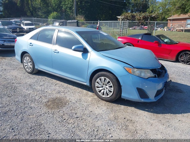 2014 Toyota Camry Le მანქანა იყიდება აუქციონზე, vin: 4T4BF1FK3ER366848, აუქციონის ნომერი: 46029891