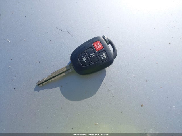 2014 Toyota Camry Le მანქანა იყიდება აუქციონზე, vin: 4T4BF1FK3ER366848, აუქციონის ნომერი: 46029891