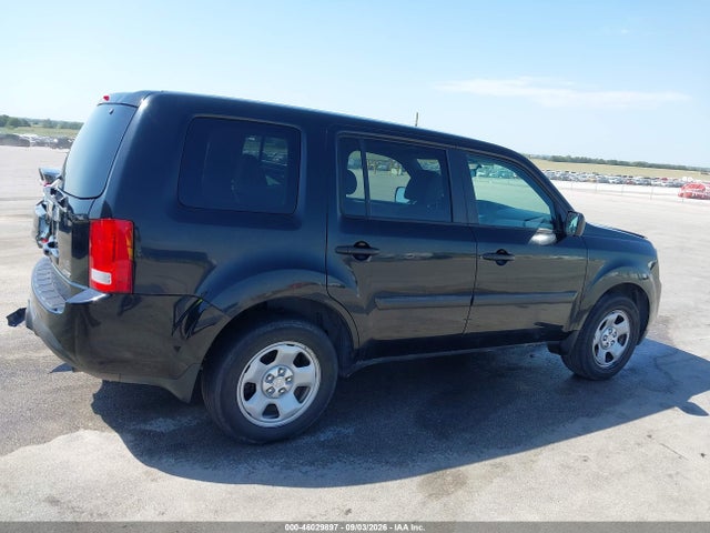 Honda PILOT LX 2015 5FNYF4H21FB047644 Image 13