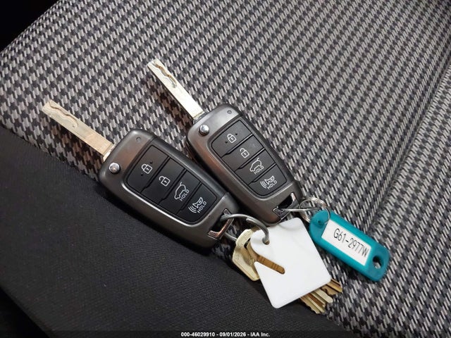 46029910 :رقم المزاد ، KM8K1CAA7LU407739 vin ، 2020 Hyundai Kona Se مزاد بيع