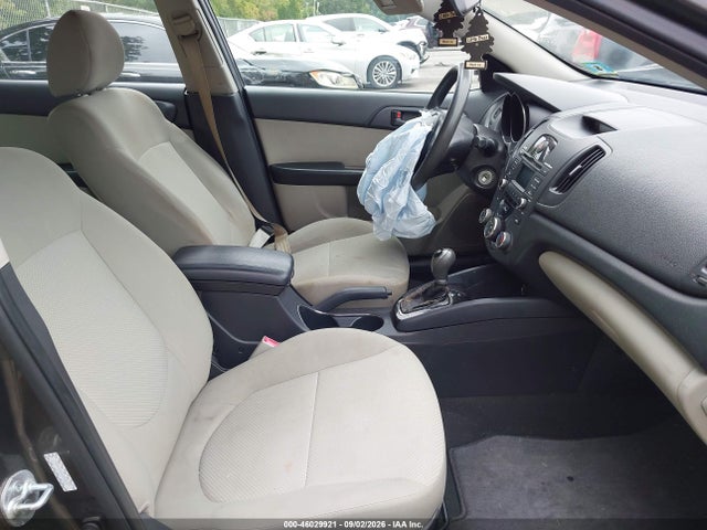 46029921 :رقم المزاد ، KNAFU4A22C5586792 vin ، 2012 Kia Forte Ex مزاد بيع