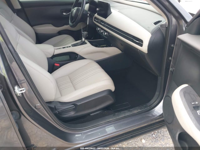 Продажа на аукционе авто 2025 Honda Hr-v 2wd Ex-l, vin: 3CZRZ1H72SM737974, номер лота: 46029933