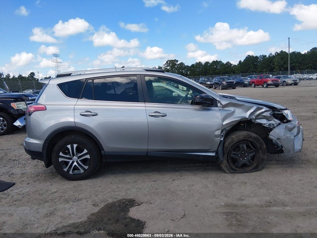 Продаж на аукціоні авто 2018 Toyota Rav4 Le, vin: JTMBFREV7JJ218576, номер лоту: 46029963