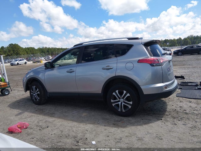 Продаж на аукціоні авто 2018 Toyota Rav4 Le, vin: JTMBFREV7JJ218576, номер лоту: 46029963