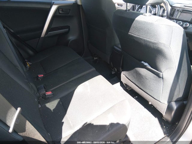 Продаж на аукціоні авто 2018 Toyota Rav4 Le, vin: JTMBFREV7JJ218576, номер лоту: 46029963