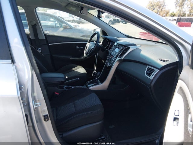 46029981 :رقم المزاد ، KMHD35LH6GU269688 vin ، 2016 Hyundai Elantra Gt مزاد بيع