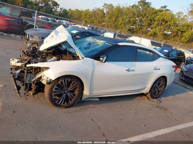 46029998 :رقم المزاد ، 1N4AA6AP3GC445721 vin ، 2016 Nissan Maxima 3.5 Platinum مزاد بيع