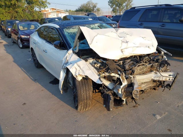 46029998 :رقم المزاد ، 1N4AA6AP3GC445721 vin ، 2016 Nissan Maxima 3.5 Platinum مزاد بيع