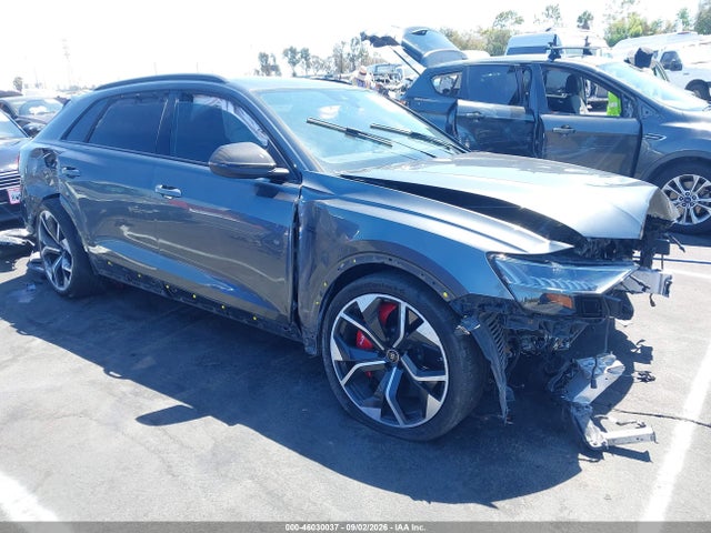 46030037 :رقم المزاد ، WU1ARBF1XMD007514 vin ، 2021 Audi Rs Q8 Tfsi Quattro Tiptronic مزاد بيع