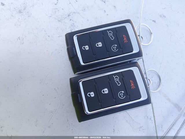 Продаж на аукціоні авто 2023 Jeep Grand Cherokee L Limited 4x4, vin: 1C4RJKBG0P8825333, номер лоту: 46030044