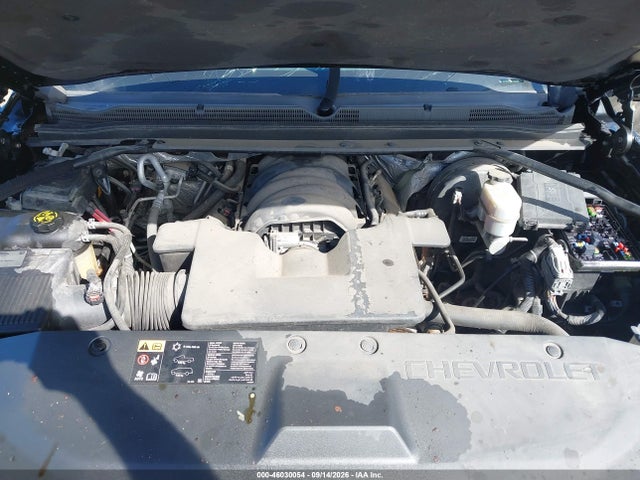 1GNSKJKC4FR710109 Chevrolet Suburban 1500 Lt