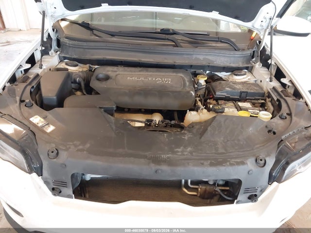46030079 :رقم المزاد ، 1C4PJMLB9KD182549 vin ، 2019 Jeep Cherokee Latitude Plus 4x4 مزاد بيع