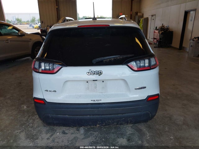 46030079 :رقم المزاد ، 1C4PJMLB9KD182549 vin ، 2019 Jeep Cherokee Latitude Plus 4x4 مزاد بيع