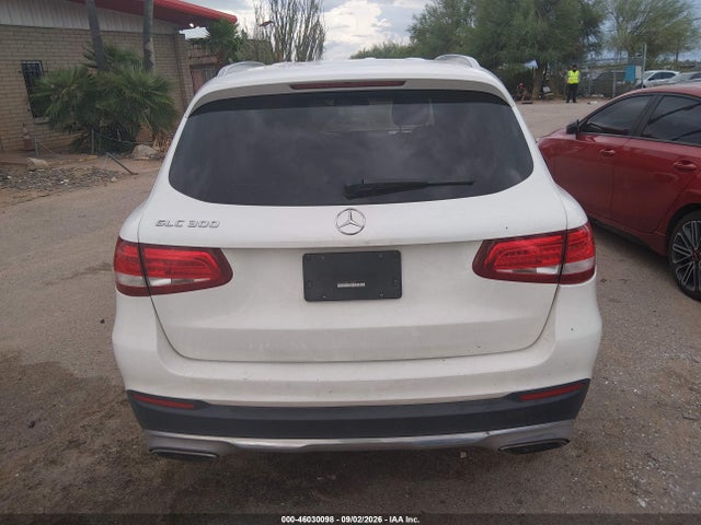WDC0G4JB8HF135023 Mercedes-Benz GLC 300