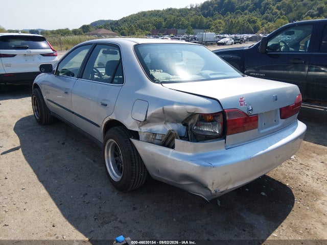 46030154 :رقم المزاد ، 1HGCG6658XA027399 vin ، 1999 Honda Accord Lx مزاد بيع