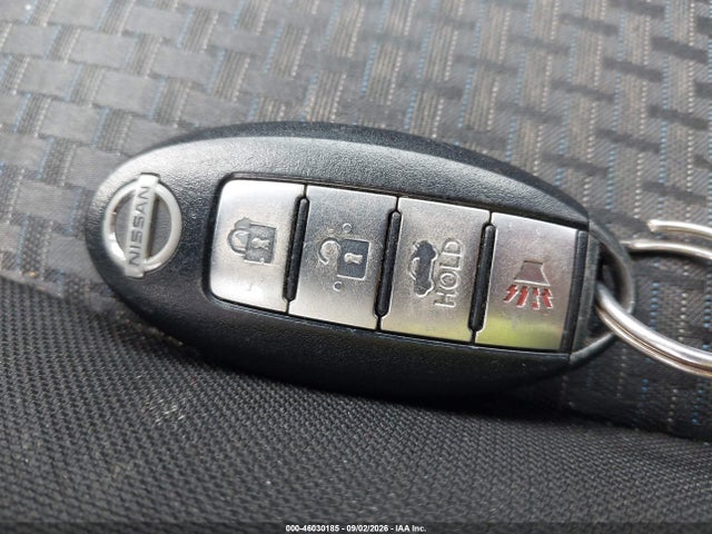 2017 Nissan Sentra Sr მანქანა იყიდება აუქციონზე, vin: 3N1AB7AP5HY214134, აუქციონის ნომერი: 46030185