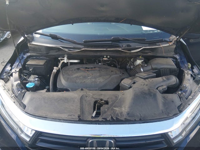 46030189 :رقم المزاد ، 5FNRL6H70MB037592 vin ، 2021 Honda Odyssey Ex-l مزاد بيع