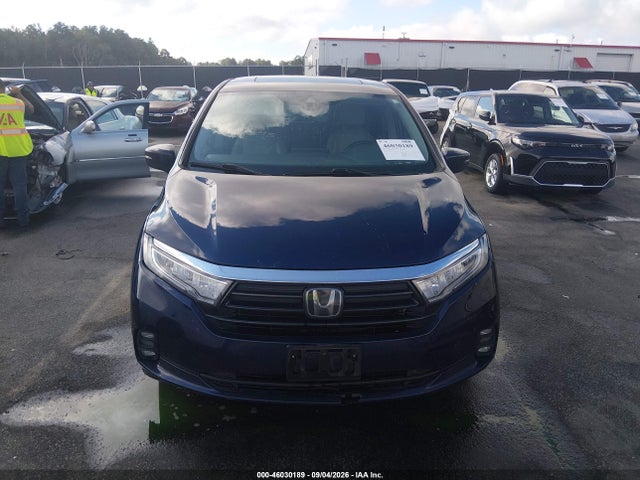 46030189 :رقم المزاد ، 5FNRL6H70MB037592 vin ، 2021 Honda Odyssey Ex-l مزاد بيع