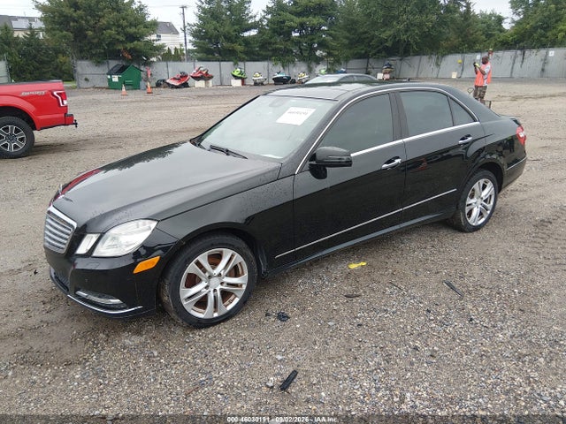 46030191 :رقم المزاد ، WDDHF8HBXBA303618 vin ، 2011 Mercedes-benz E 350 4matic مزاد بيع