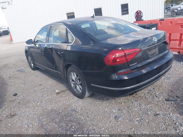 46030194 :رقم المزاد ، 1VWAT7A32GC027929 vin ، 2016 Volkswagen Passat 1.8t S مزاد بيع