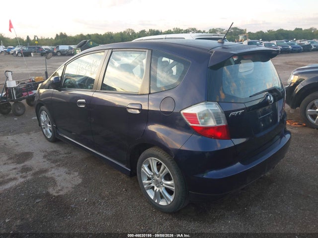 46030195 :رقم المزاد ، JHMGE8H45AC016554 vin ، 2010 Honda Fit Sport مزاد بيع
