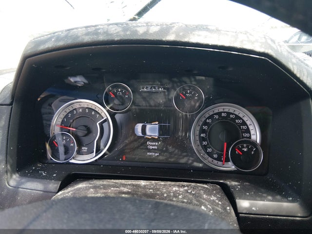 46030207 :رقم المزاد ، 1C6RR7NT0ES163811 vin ، 2014 Ram 1500 Laramie مزاد بيع