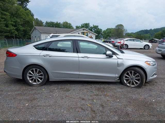 46030218 :رقم المزاد ، 3FA6P0HD9HR107790 vin ، 2017 Ford Fusion Se مزاد بيع