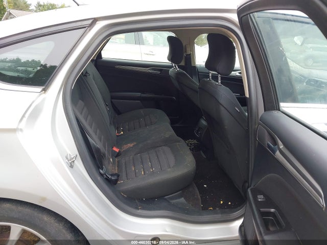 46030218 :رقم المزاد ، 3FA6P0HD9HR107790 vin ، 2017 Ford Fusion Se مزاد بيع