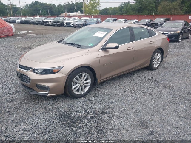 46030225 :رقم المزاد ، 1G1ZD5ST1JF210940 vin ، 2018 Chevrolet Malibu Lt مزاد بيع