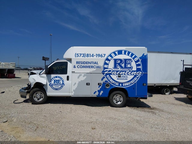 46030277 :رقم المزاد ، 1GB0GRFG3L1227920 vin ، 2020 Chevrolet Express Cutaway Work Van مزاد بيع