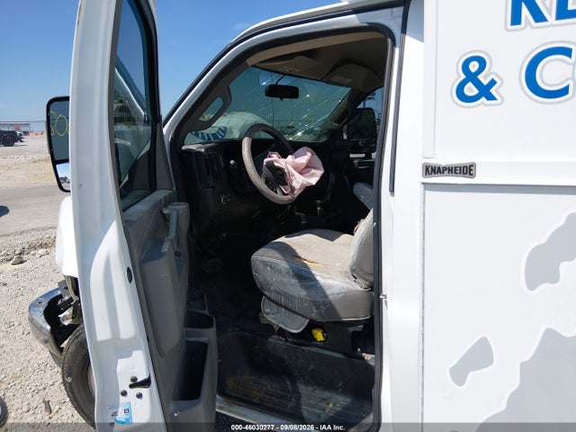 46030277 :رقم المزاد ، 1GB0GRFG3L1227920 vin ، 2020 Chevrolet Express Cutaway Work Van مزاد بيع