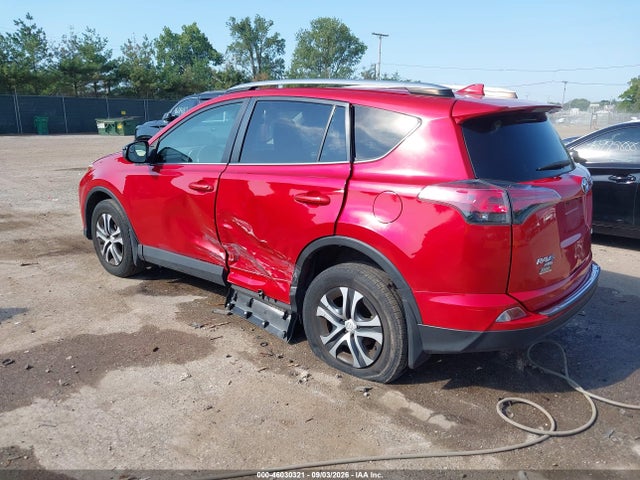 46030321 :رقم المزاد ، JTMBFREV9HJ121616 vin ، 2017 Toyota Rav4 Le مزاد بيع