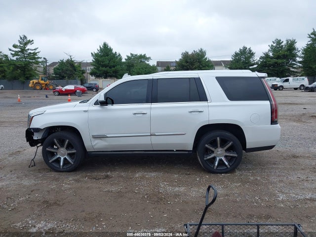 2016 Cadillac Escalade Premium Collection მანქანა იყიდება აუქციონზე, vin: 1GYS4CKJ9GR383196, აუქციონის ნომერი: 46030379