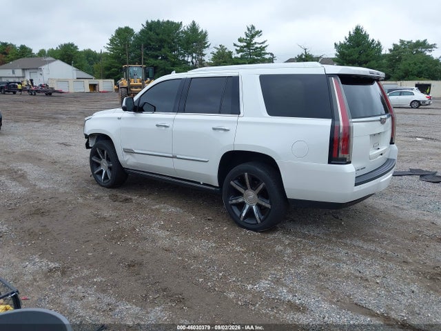 2016 Cadillac Escalade Premium Collection მანქანა იყიდება აუქციონზე, vin: 1GYS4CKJ9GR383196, აუქციონის ნომერი: 46030379
