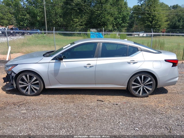 2020 Nissan Altima Sr Fwd მანქანა იყიდება აუქციონზე, vin: 1N4BL4CV8LC181923, აუქციონის ნომერი: 46030389