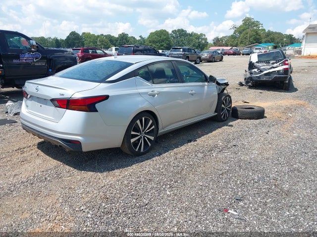 2020 Nissan Altima Sr Fwd მანქანა იყიდება აუქციონზე, vin: 1N4BL4CV8LC181923, აუქციონის ნომერი: 46030389