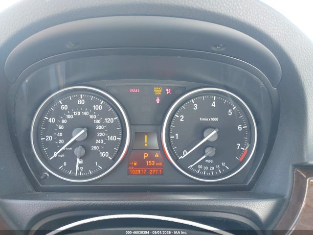 46030394 :رقم المزاد ، WBAPH7G57BNN07806 vin ، 2011 Bmw 328i مزاد بيع