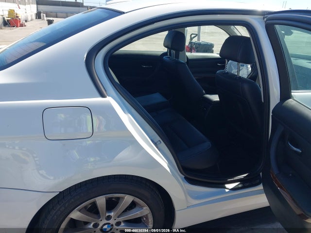 46030394 :رقم المزاد ، WBAPH7G57BNN07806 vin ، 2011 Bmw 328i مزاد بيع