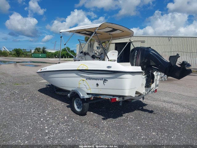 2017 Bayliner 16' მანქანა იყიდება აუქციონზე, vin: BLBX3699C717, აუქციონის ნომერი: 46030418
