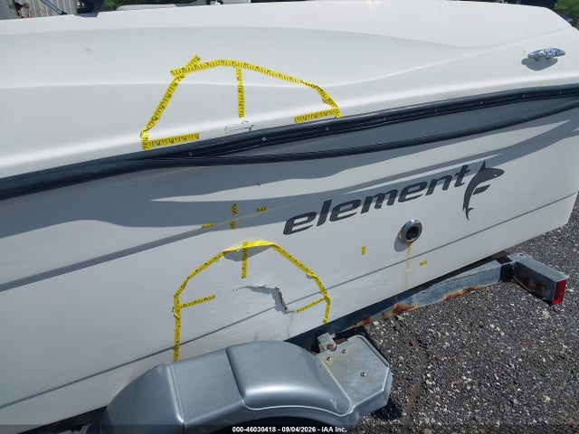2017 Bayliner 16' მანქანა იყიდება აუქციონზე, vin: BLBX3699C717, აუქციონის ნომერი: 46030418
