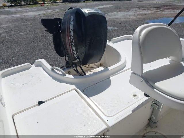 2017 Bayliner 16' მანქანა იყიდება აუქციონზე, vin: BLBX3699C717, აუქციონის ნომერი: 46030418