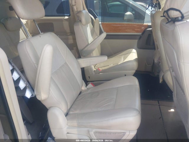Aukcja sprzedaży 2010 Chrysler Town & Country Limited, vin: 2A4RR6DX4AR240578, numer aukcji: 46030429